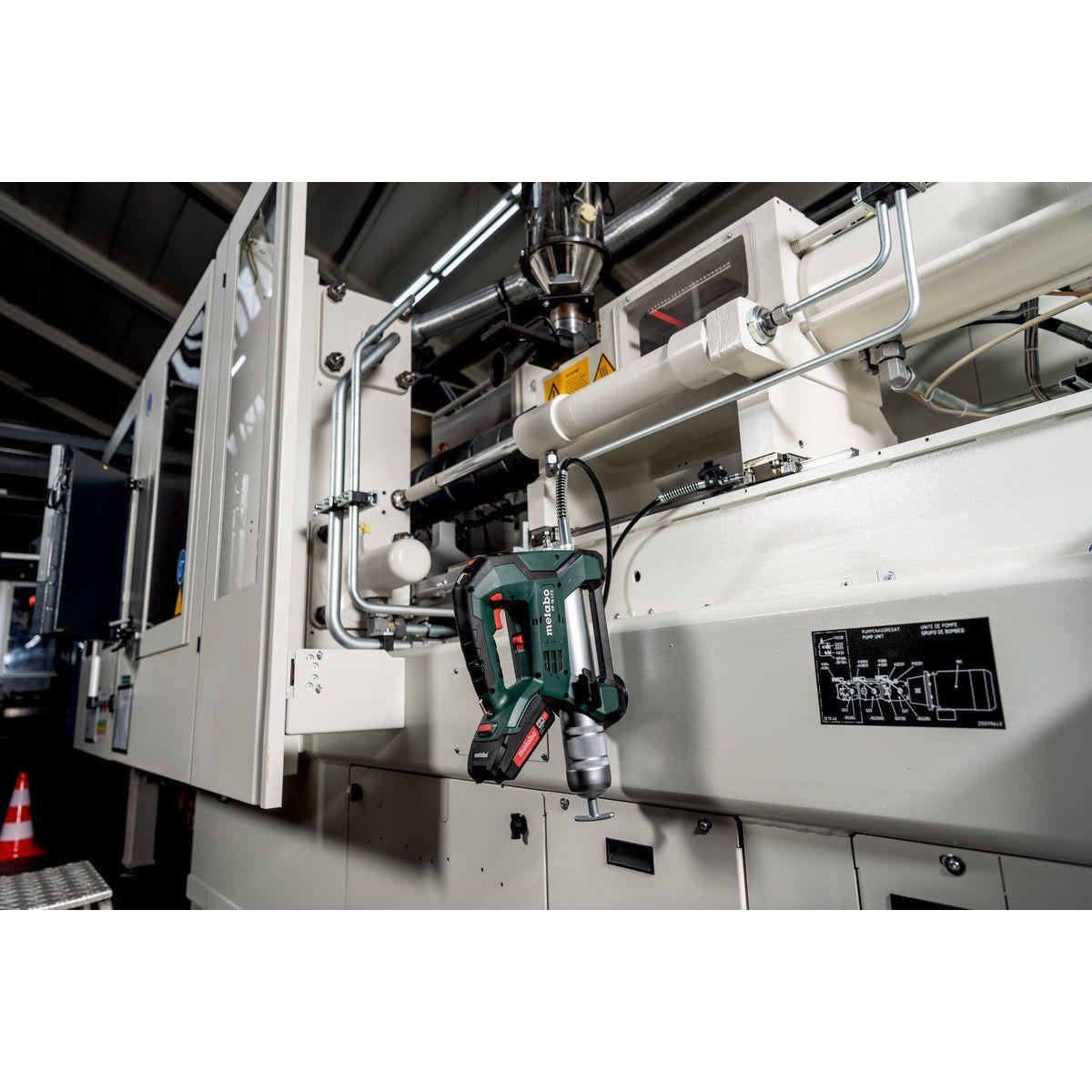 Metabo Cordless Grease Gun FP 18 LTX 18V Body Only