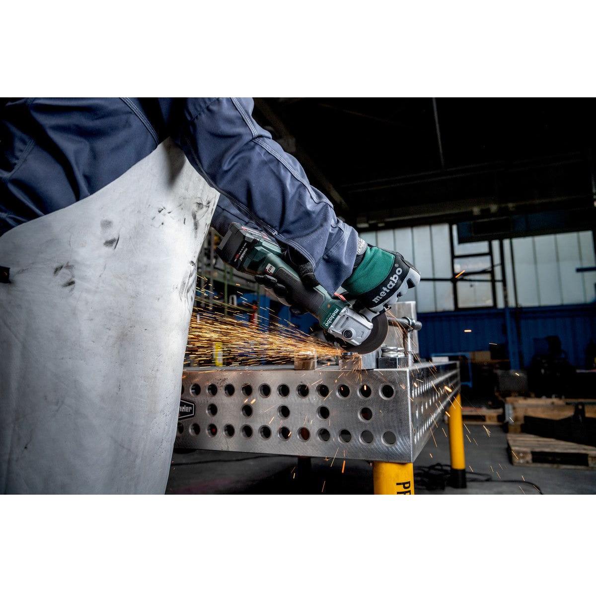 Metabo Cordless Angle Grinder Brushless 125mm W 18 L BL 9-125 18V Body Only in MetaBOX Case