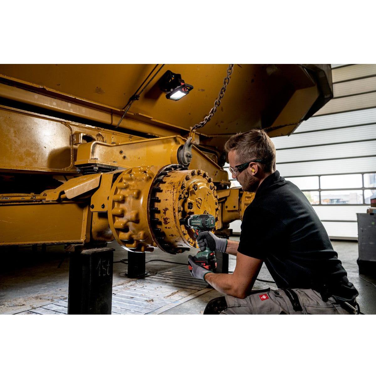 Metabo Cordless Impact Wrench SSW 18 LTX 800 BL 18V Body Only in MetaBOX Case