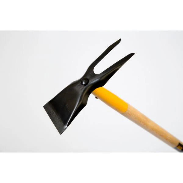 True Temper Draw Hoe Cultivator Long Wood Handle