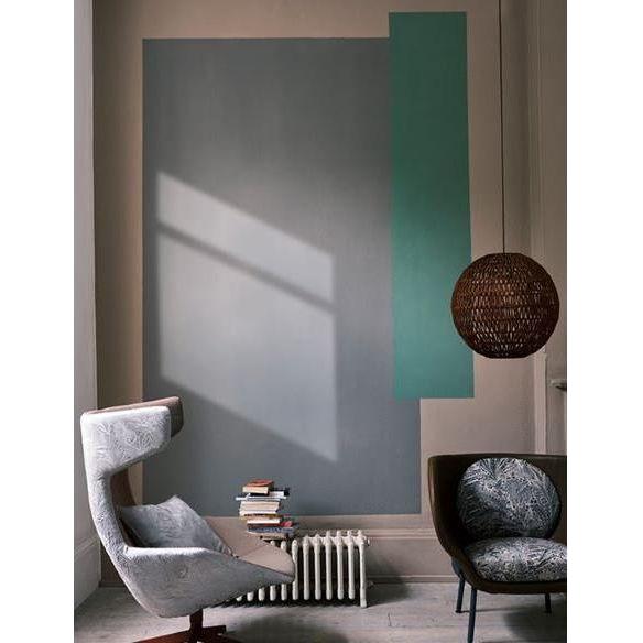 Farrow & Ball Chemise Paint 216