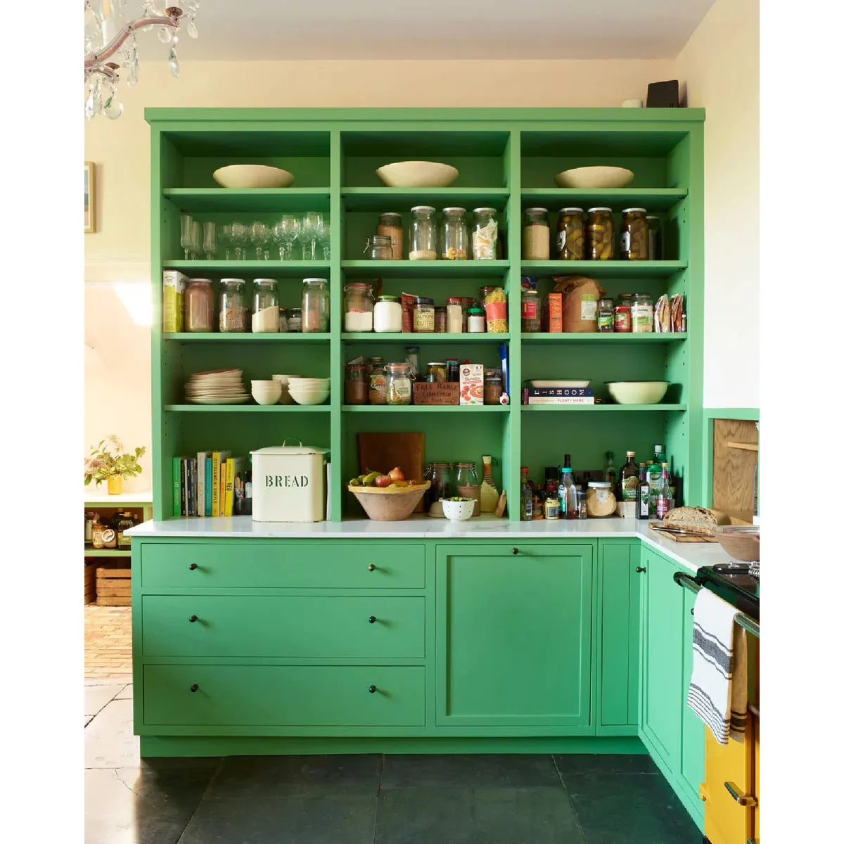 Farrow & Ball Emerald Green Paint W53