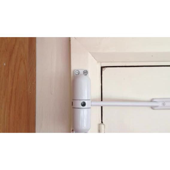 Yale Surface Mounted Door Closer | White