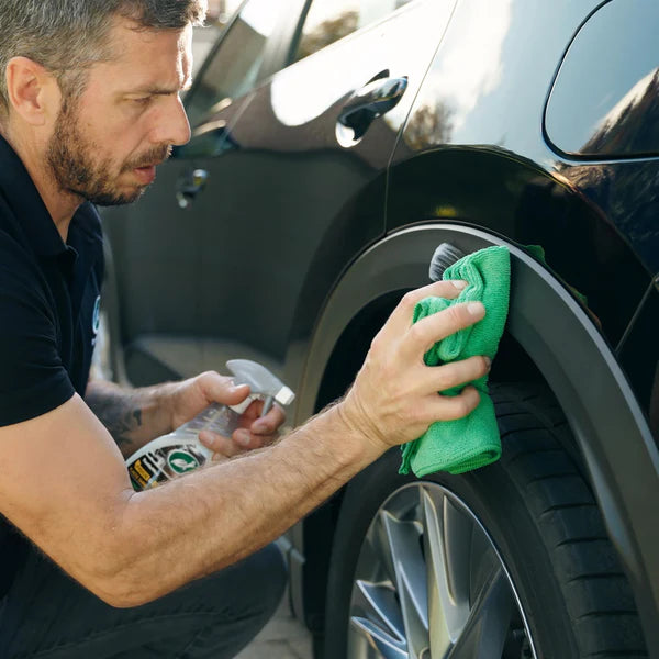 Turtle Wax Inside & Plastic Shine