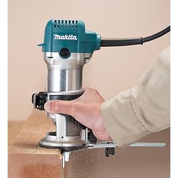 Makita RT0702CX4 Corded Laminate Router Trimmer 710W