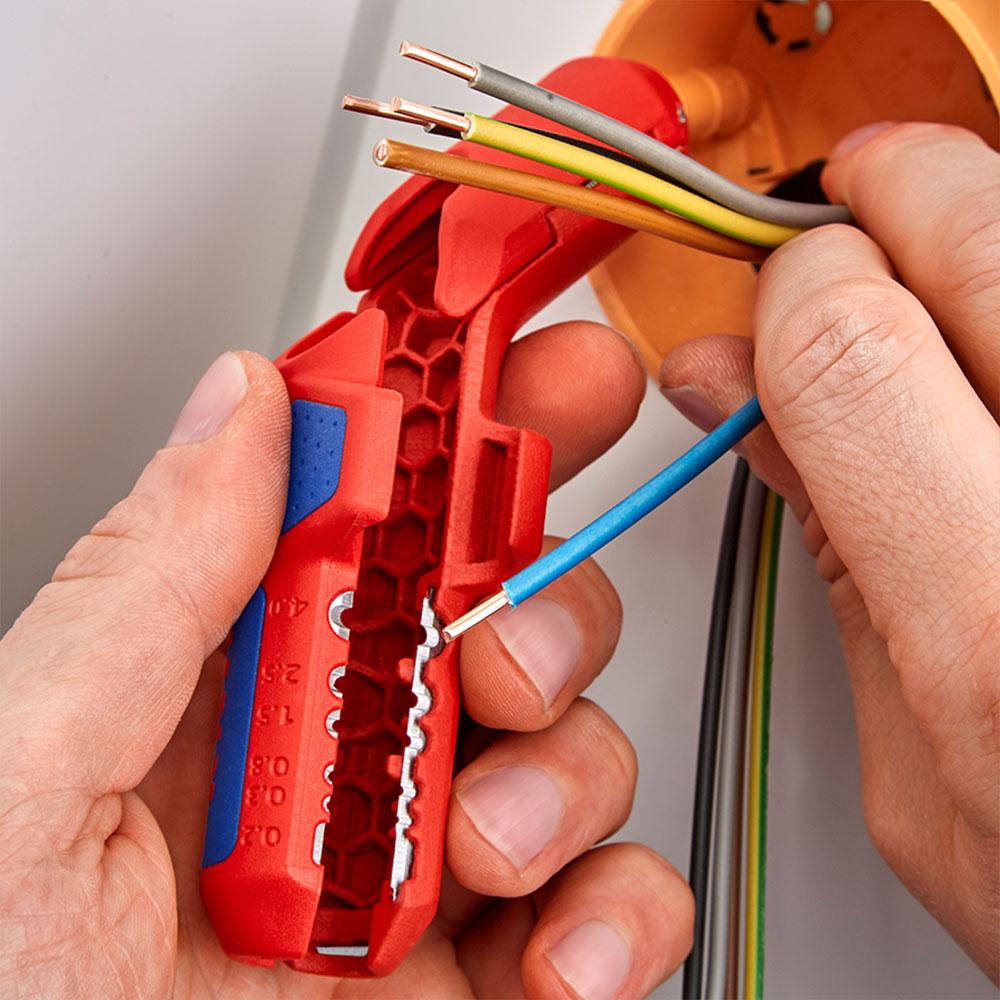 Knipex 169501SB Ergostrip Universal Stripping Tool | 135mm