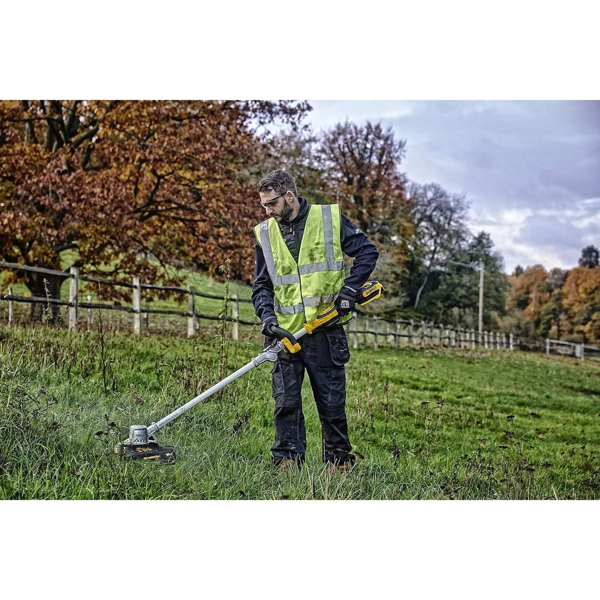 DeWalt DCMST561N 18V XR BL Grass String Trimmer | Bare Unit