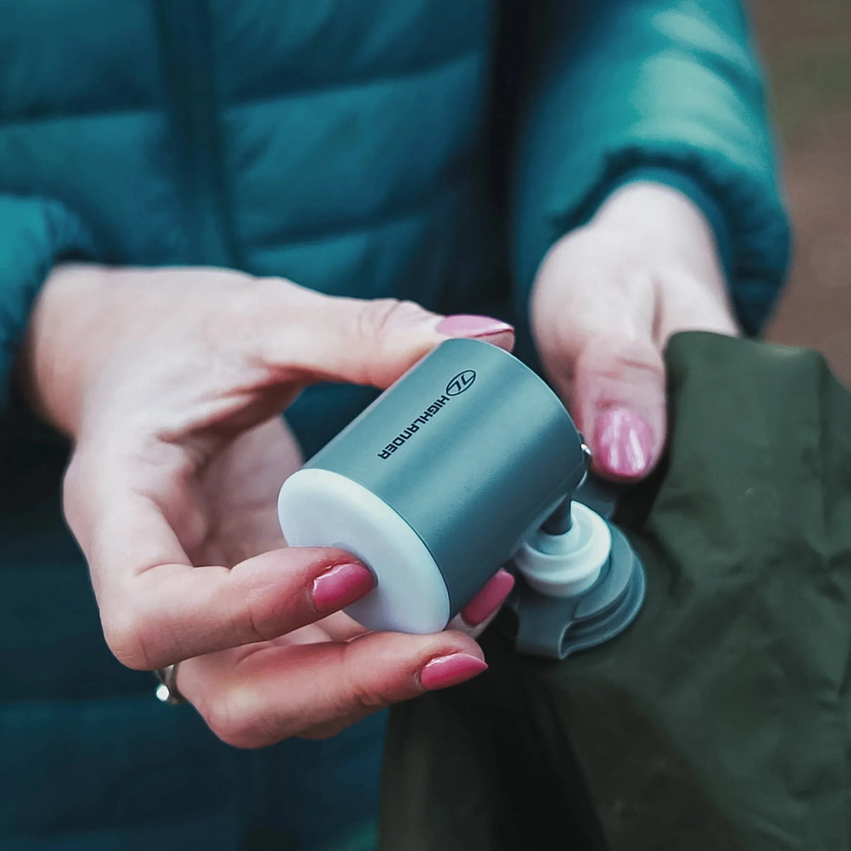 Highlander Wee Banshee Micro Air Pump With Light