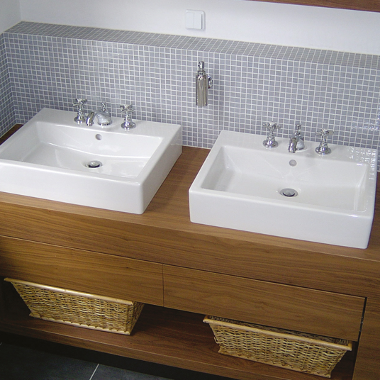 HG All Surfaces Bathroom Cleaner - 500ml