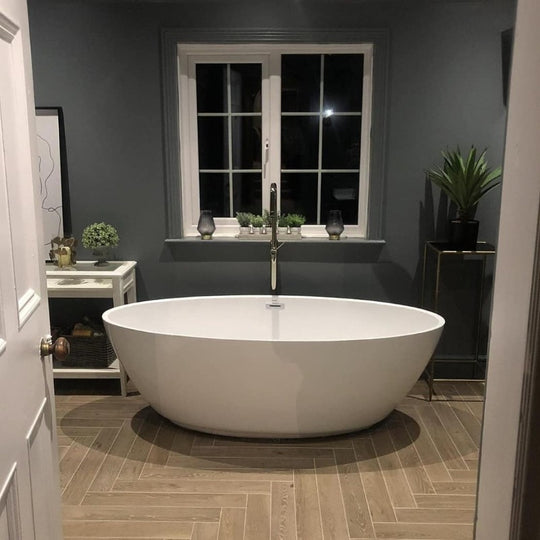 Paint & Paper BTWN Dog & Wolf 693