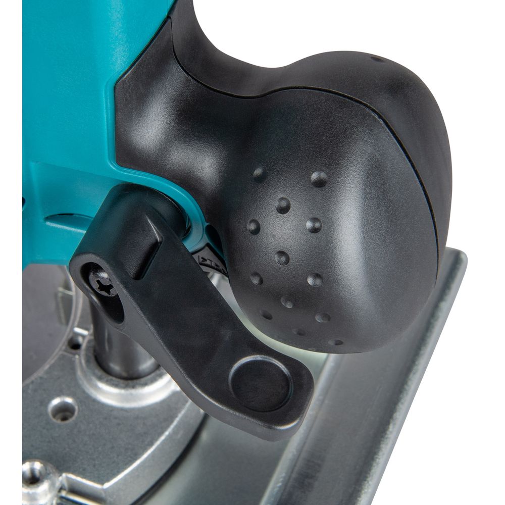Makita RP0900 Plunge Router - 900W - 1/4" / 3/8"