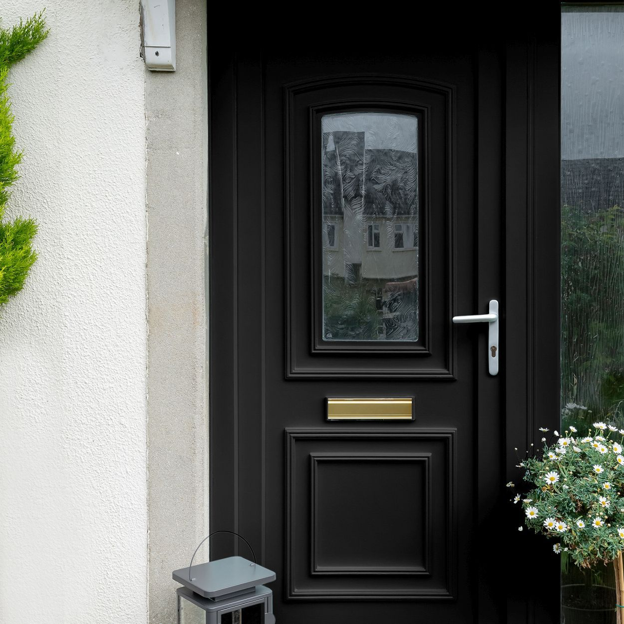 Rust-Oleum Universal All-Surface Paint Satin Black 750ml