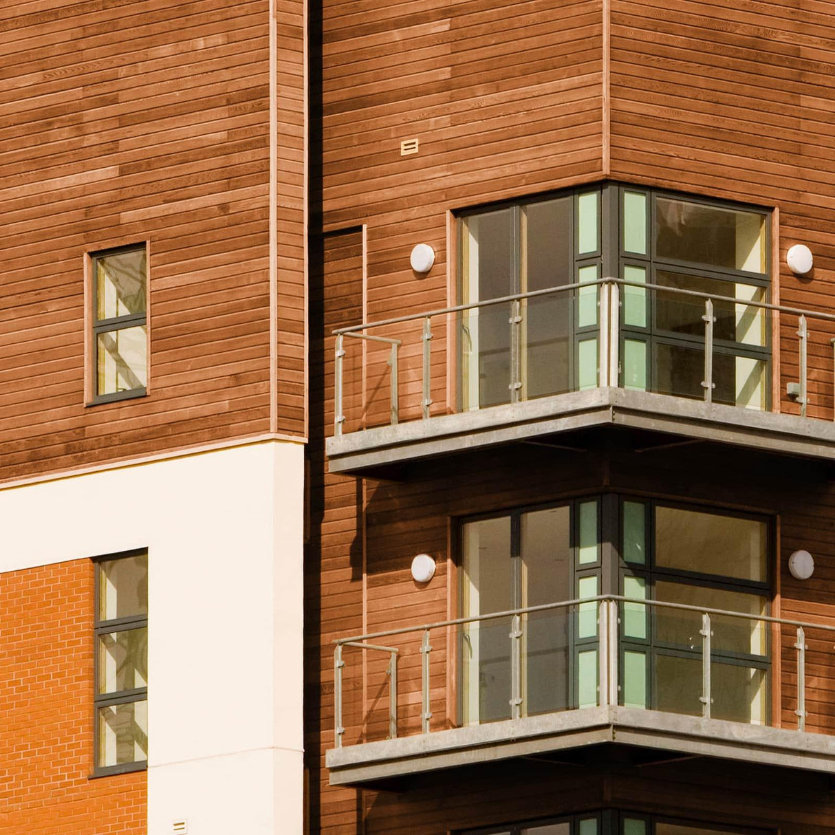 Sadolin Extra Durable Woodstain | Antique Pine