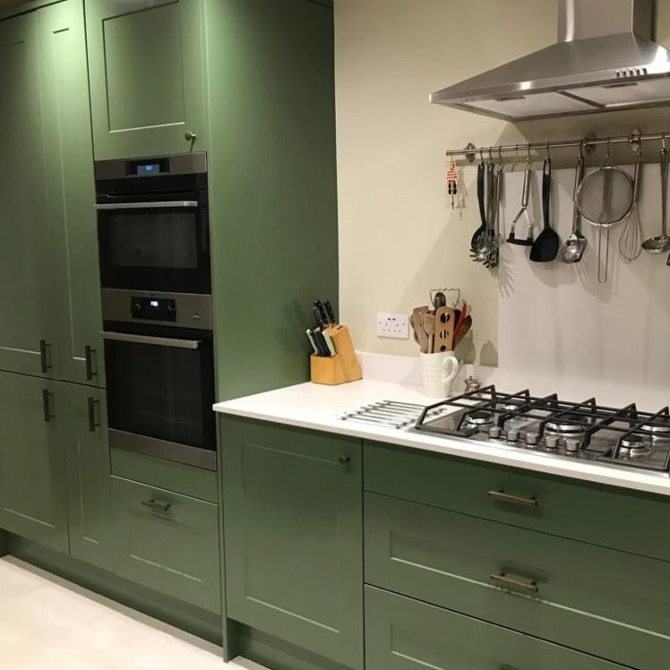 Paint & Paper Apple Smiles II 570