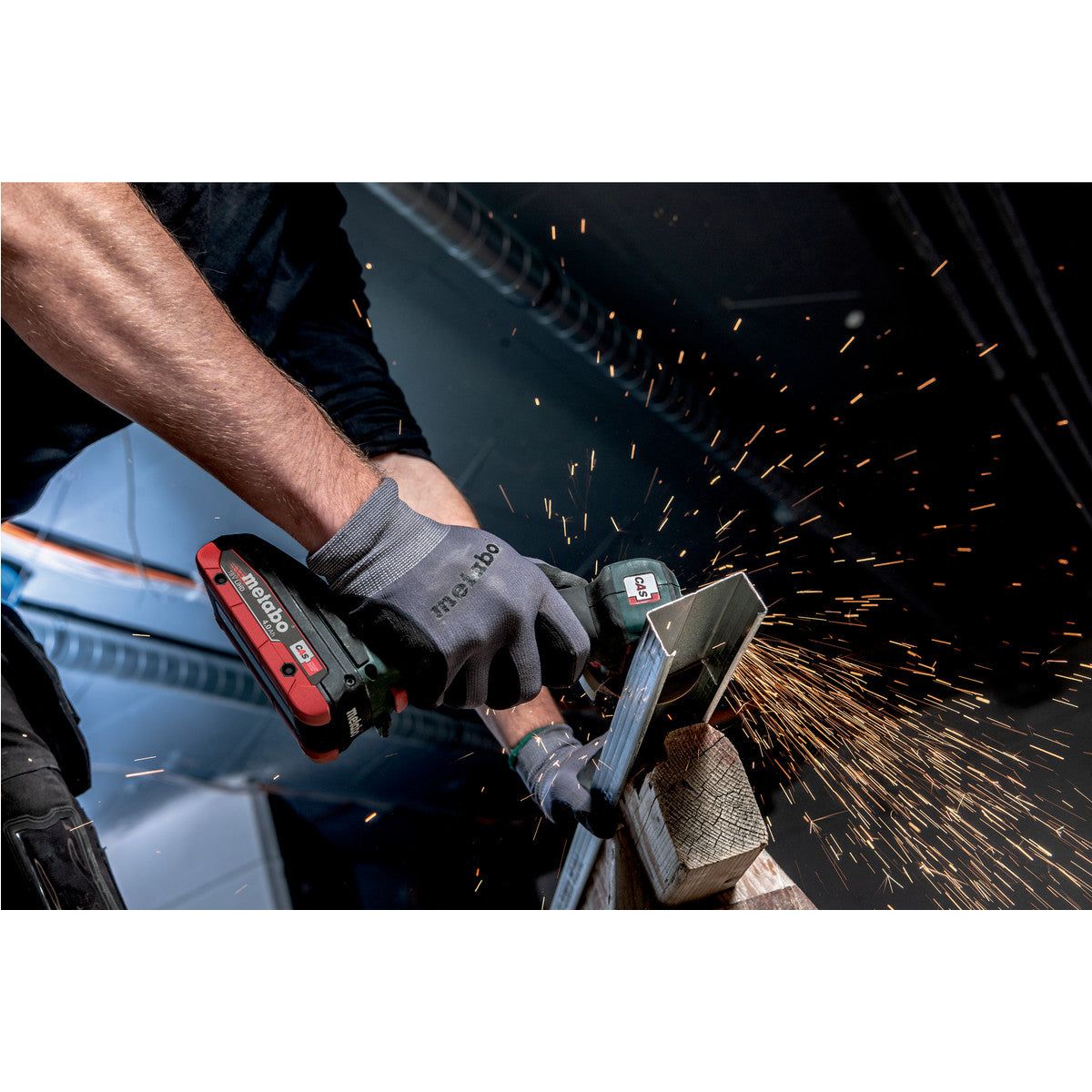 Metabo Cordless Angle Grinder 76mm CC 18 LTX BL 18V Body Only in MetaBOX Case