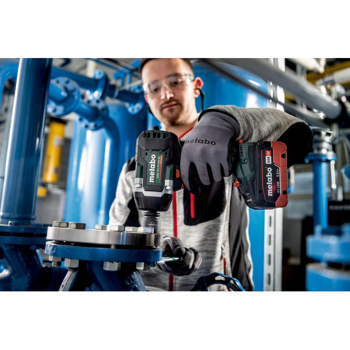 Metabo Cordless Impact Wrench SSW 18 LTX 800 BL 18V Body Only in MetaBOX Case