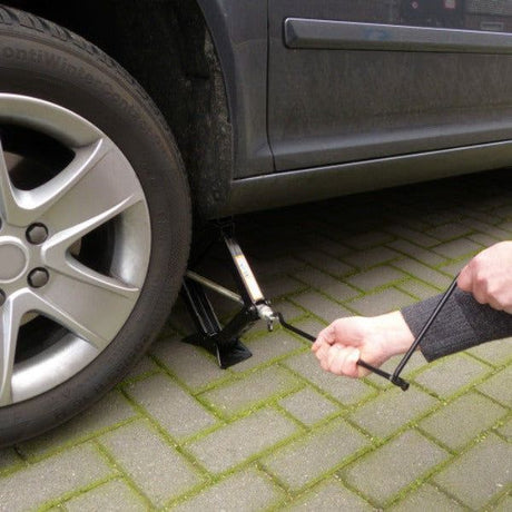 Carpoint Scissor Jack - 1500Kg