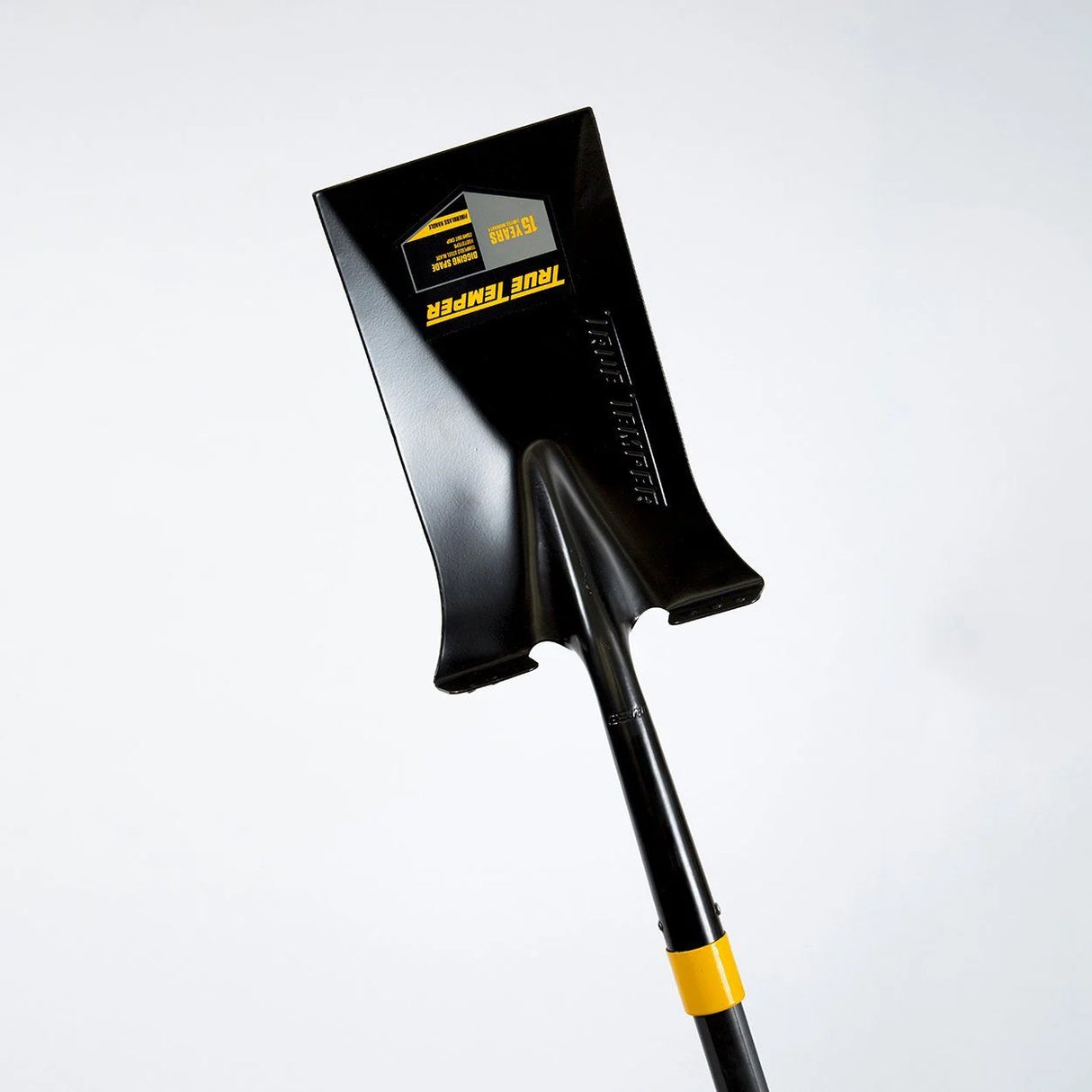 True Temper Digging Spade Fibreglass Handle D Grip