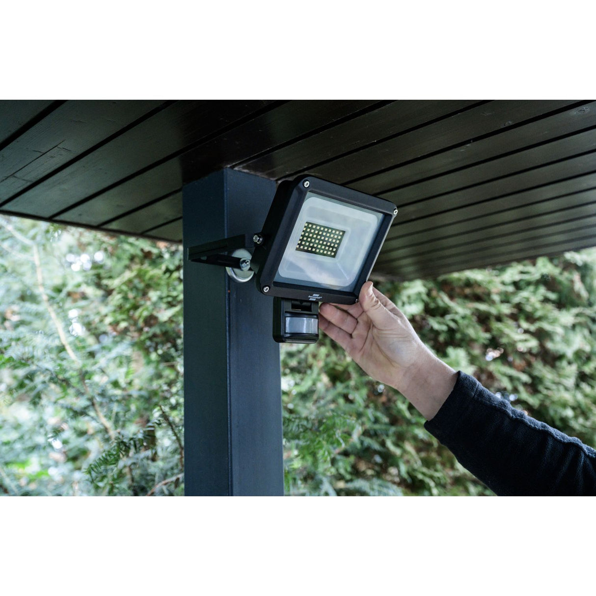 Brennenstuhl JARO 4060 P LED Spotlight with Motion Detector | 30W | 3450 Lumen | IP65