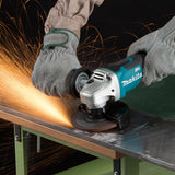 Makita DGA463RTJ 18V Angle Grinder 4 1/2" Brushless With 2x5ah Battery