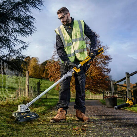 DeWalt 18v XR Brushless String Trimmer, Folding Shaft 1 x 5.0ah Battery