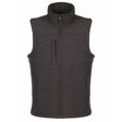 This super Fort Breckland Bodywarmer is warm and comfortable to wear. Windproof and breathable, soft to touch and hard-wearing, with built-in stretch for comfort. 