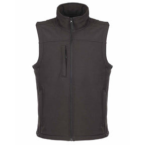 This super Fort Breckland Bodywarmer is warm and comfortable to wear. Windproof and breathable, soft to touch and hard-wearing, with built-in stretch for comfort. 