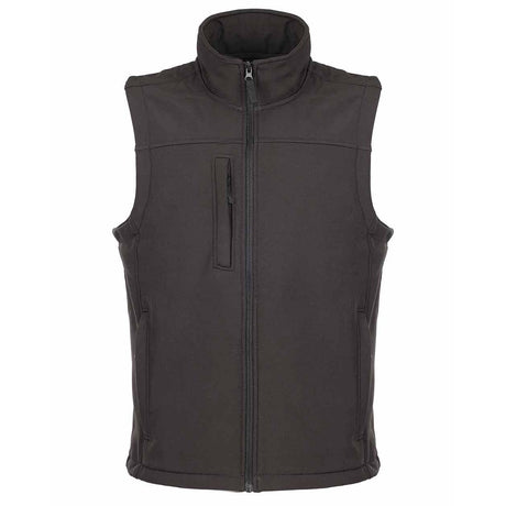 This super Fort Breckland Bodywarmer is warm and comfortable to wear. Windproof and breathable, soft to touch and hard-wearing, with built-in stretch for comfort. 
