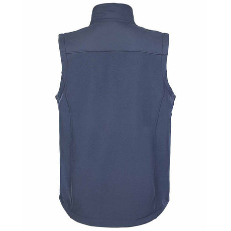 This super Fort Breckland Bodywarmer is warm and comfortable to wear. Windproof and breathable, soft to touch and hard-wearing, with built-in stretch for comfort. 