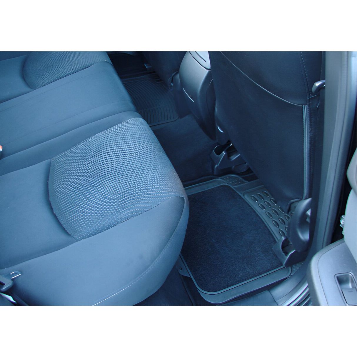 Maypole MP6304 Universal Heavy Duty Car Mat Set - Black