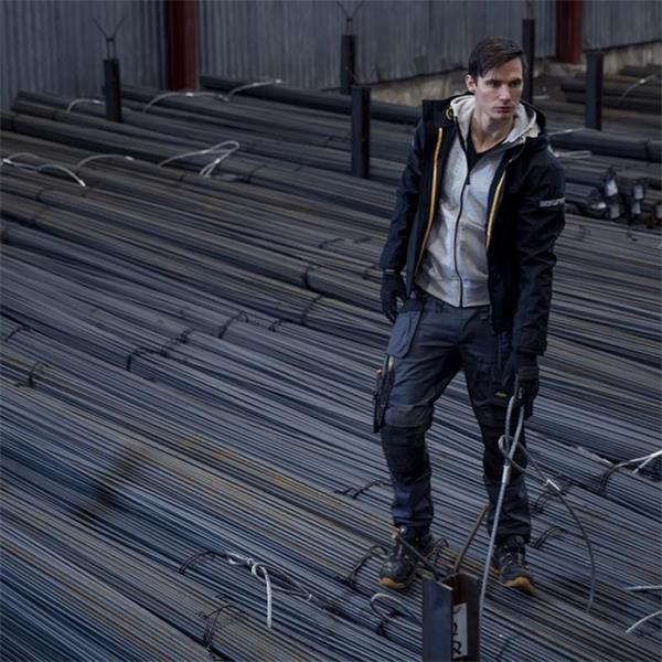 Snickers Four Seasons Workwear Deal