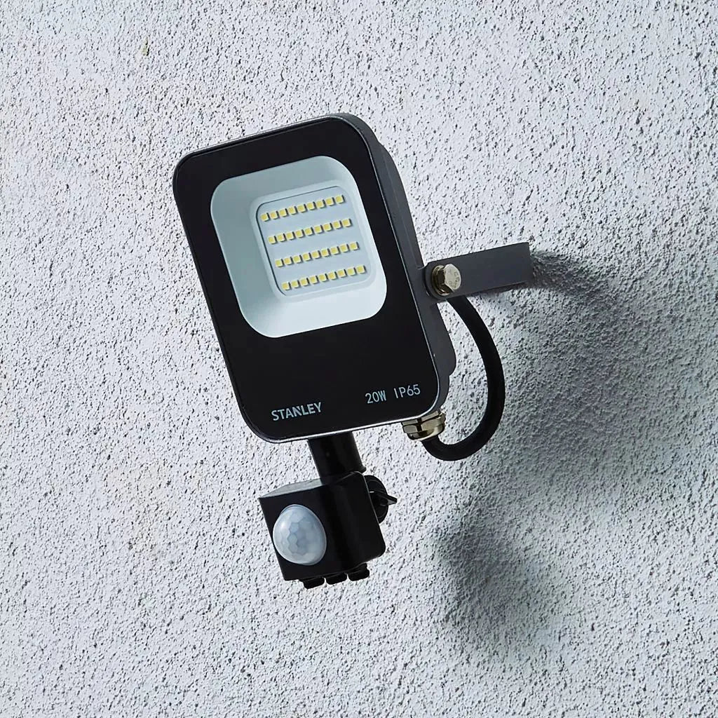 Stanley PIR Motion LED Floodlight - 20W 2200 Lumens
