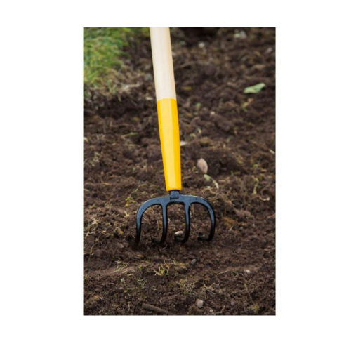 True Temper Cultivator 4 Prong Wood Handle