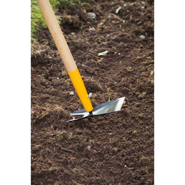 True Temper Draw Hoe Cultivator Long Wood Handle