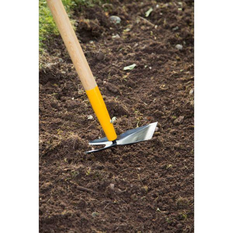 True Temper Draw Hoe Cultivator Long Wood Handle
