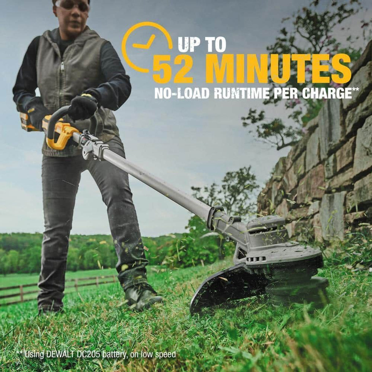 DEWALT 18V XR POLE HEDGE TRIMMER - 1 X 5AH