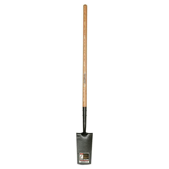 True Temper Darby Long Handled Solid Socket Spade
